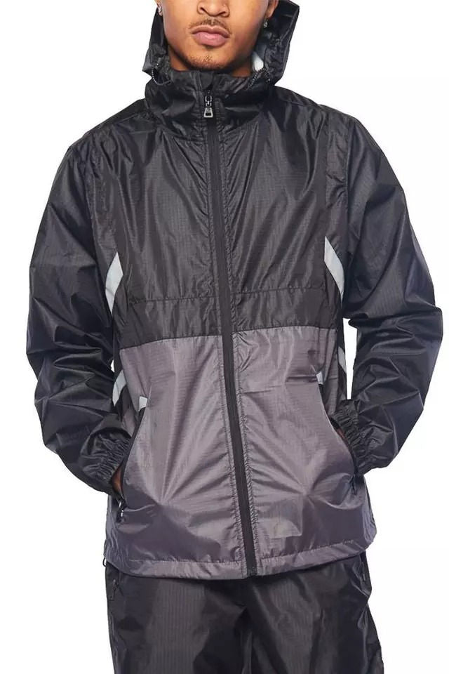 Nylon Tracksuits Mens Two Tone Front Long Pocket Loose Fit Training Jogging Wear Customized Waterproof